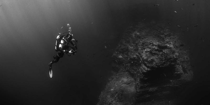 从400G到800G：高速光模块技术演进与数据中心网络升级实战路径（附资源分享与编程工具）