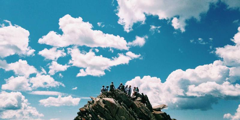 网络技术93：服务器管理与资源分享的现代实践